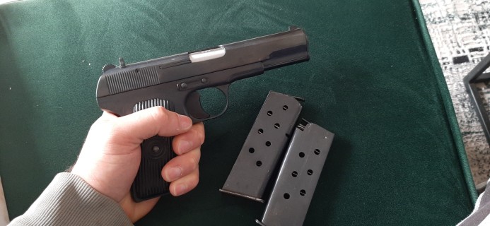 Pistolj Tokarev TT 7.62mm