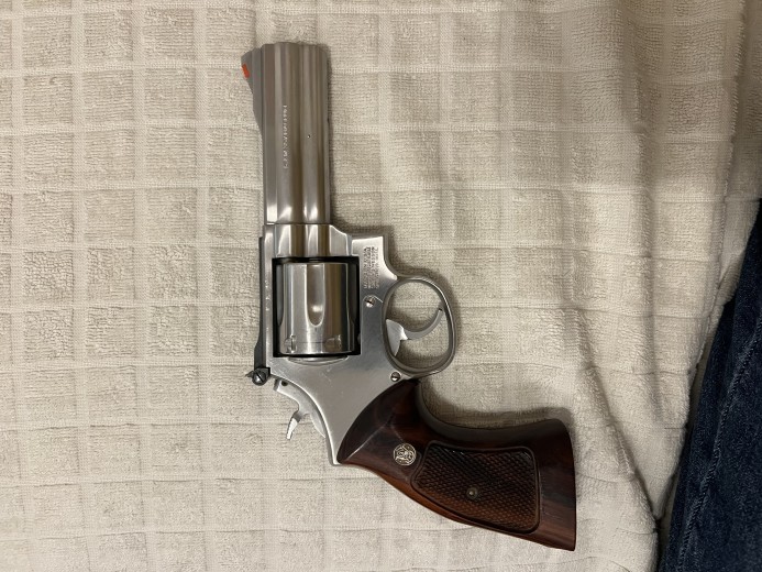 Revolver Smith & Wesson 686