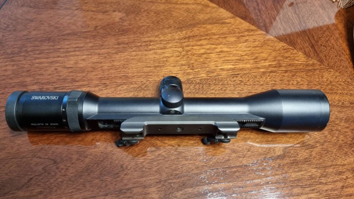 Swarovski HABICHT 1.5-6X42 Optika
