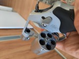 Revolver S&W 637