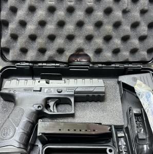 Beretta APX