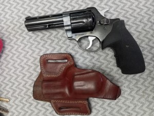 Revolver 357 9mm sa municijom kupujem cevi za brno