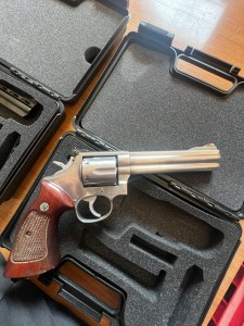 Revolver S&W