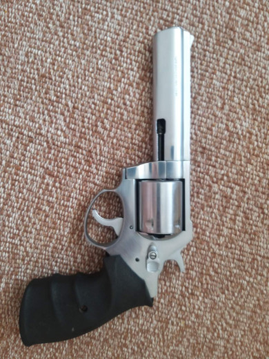 Revolver 44 Magnum Zastava