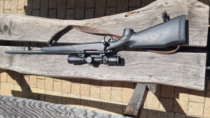 Lovacki karabin Bergara B14 sa Meopta Meosport 2-10x40 cal 30 06 Springfield
