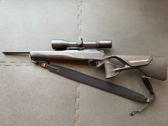 Blaser R8 ULTIMATE .308 WINCHESTER NOVO 4 mjesec/2025 + ZEISS V6 NOVO 4mjesec/2025