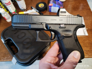 Glock 19 gen. 5 MOS + Holosun SCS MOS