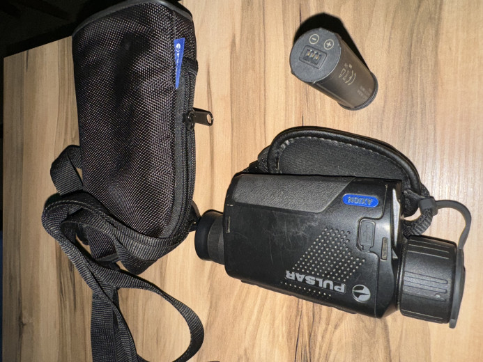 Pulsar Axion 30 Termalni osmatrac