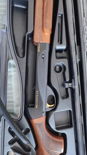 Benelli Belmonte II poluautomatska sacmarica