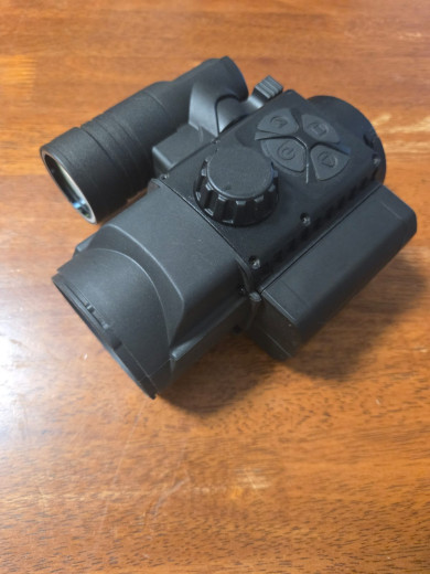 Optika Delta Titanium 2,5 x 15 x 56 plus Pulsar FN455