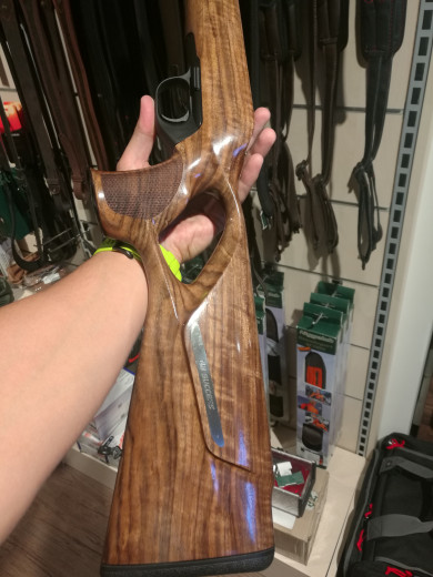 Blaser R8