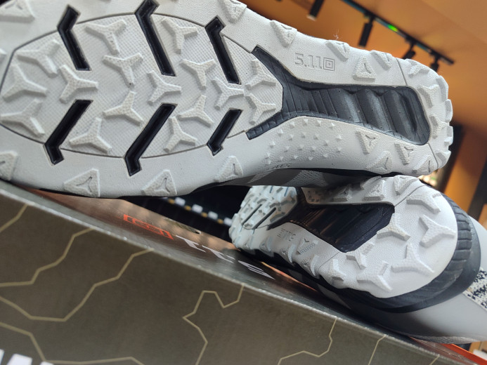 PATIKE 5.11 TRAINER/12429 CINDER