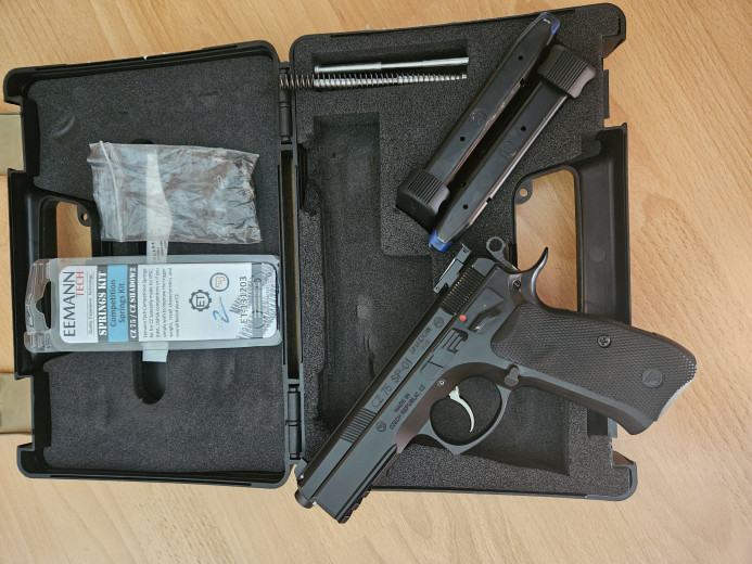 Cz Sp-01 Shadow Mamba 9x19
