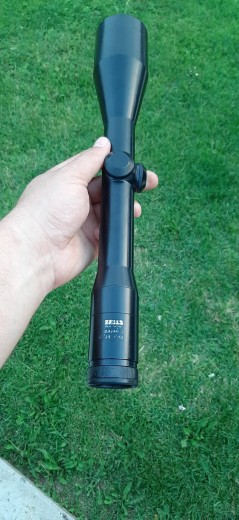 Zeiss Diavari 2.5-10x52