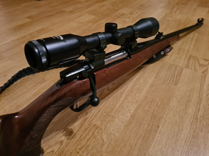 Karabin CZ 550 Lux