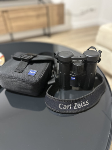 Lovački Dvogled Carl Zeiss Victory T FL 10x32