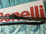 Lovacki karabin Benelli argo i tacka Vortex