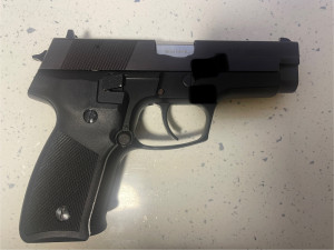 Pistolj CZ 99
