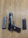 Colt M1911