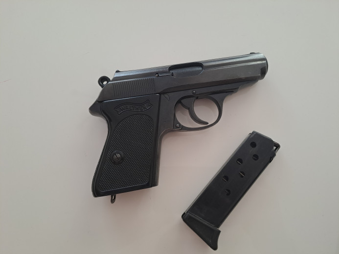 Pistolj Walther PPK