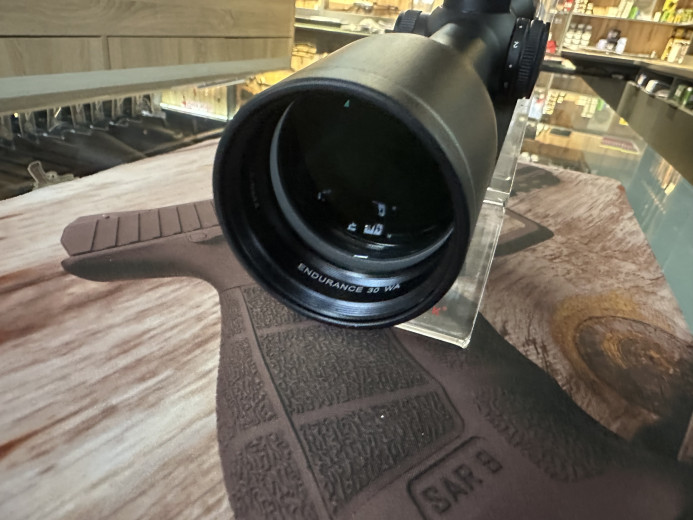 HAWKE OPTIKA ENDURANCA 30 WA 1,5-6X44 -16310