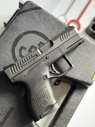 Češka Zbrojowka - CZ P10-M (NOVO - GARANCIJA) PIŠTOLJ