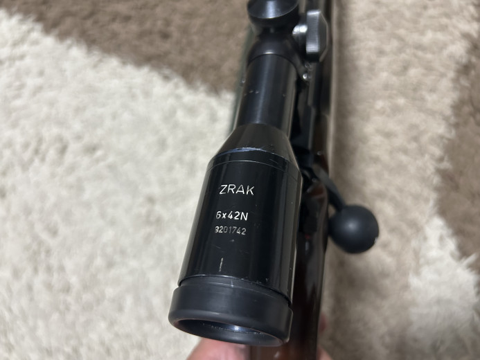 Lovacki karabin 30-06 sa optikom zrak