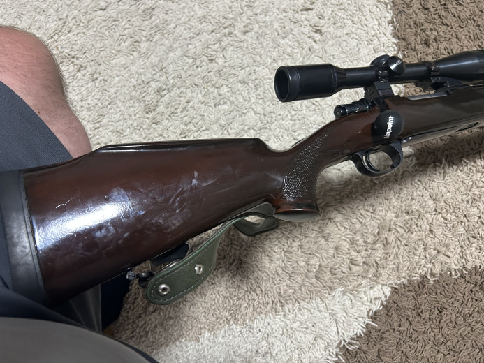 Lovacki karabin 30-06 sa optikom zrak