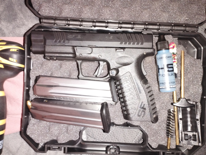 Pistolj HS SF19 9X19
