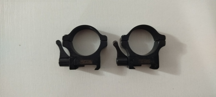 Nosaci optike