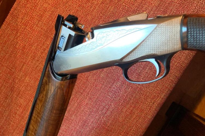 Benelli 828U Over-and-Under sačmarica - kalibar .12/76
