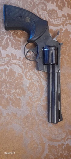 Colt Python Magnum 357 Duga Cijev - KAO NOVO