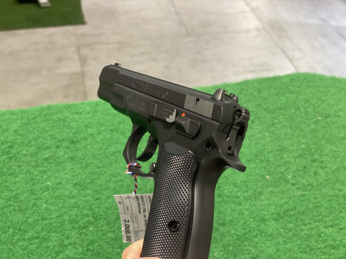 PIŠTOLJ CZ 75 cal. 9X19