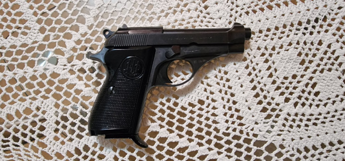 Pištolj Beretta M70