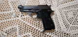 Pištolj Beretta M70