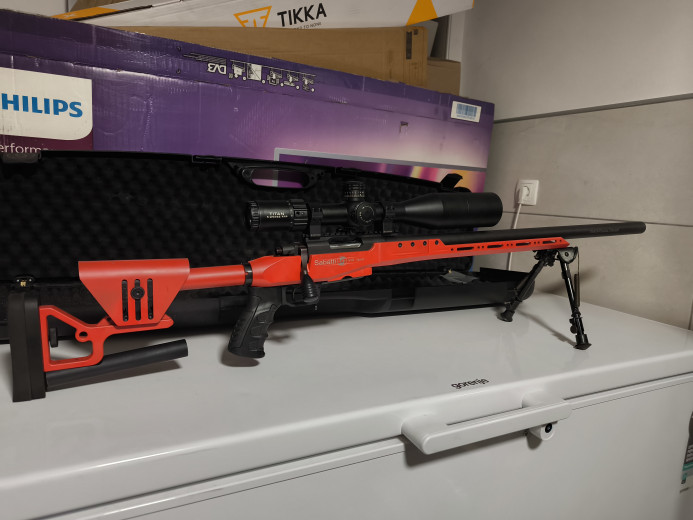 Sabatti STR Sport s optikom i opremom