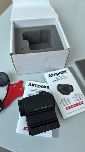 Aimpoint T1