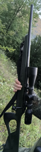 Lovacki karabin sa optikom
