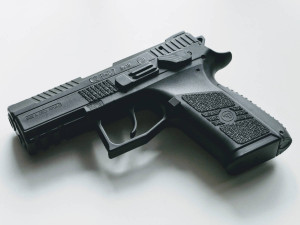 PIŠTOLJ CZ P-07 9X19