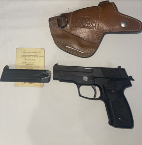 Pištolj Zastava CZ99 10MM sa dozvolom