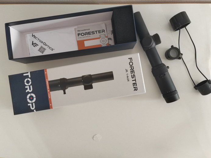 Vector Forester 1-4x24 tubus 30mm lovačka optika