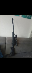 Vazdusna puska sa optikom