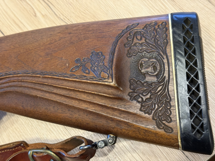 Karabin CZ550 sa optikom u kompletu