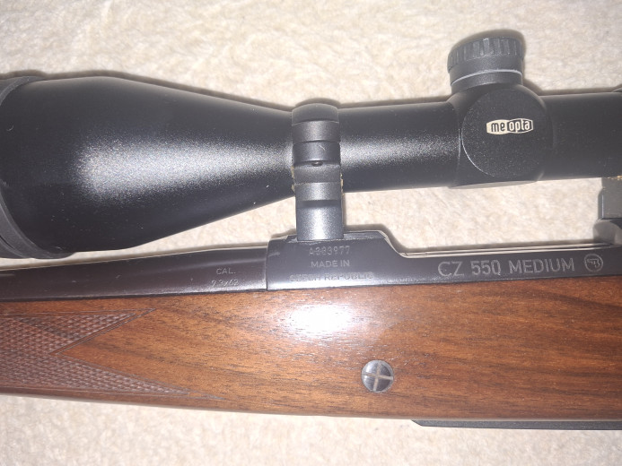 Lovački karabin sa optikom