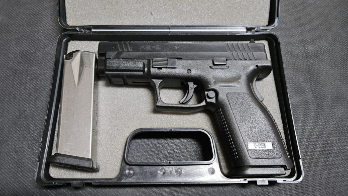 Pištolj HS Produkt M-9 cal.9x19 mm