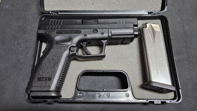 Pištolj HS Produkt M-9 cal.9x19 mm