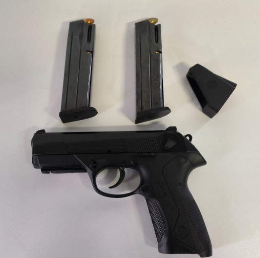 pistolj Beretta Px4 Storm