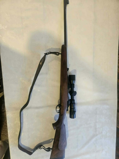 Lovački karabin Zastava M70 sa optikom