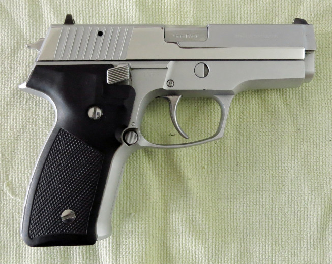 CZ99 COMPACT-G 9mm PARA HROMIRANI