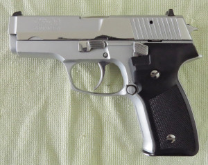 CZ99 COMPACT-G 9mm PARA HROMIRANI